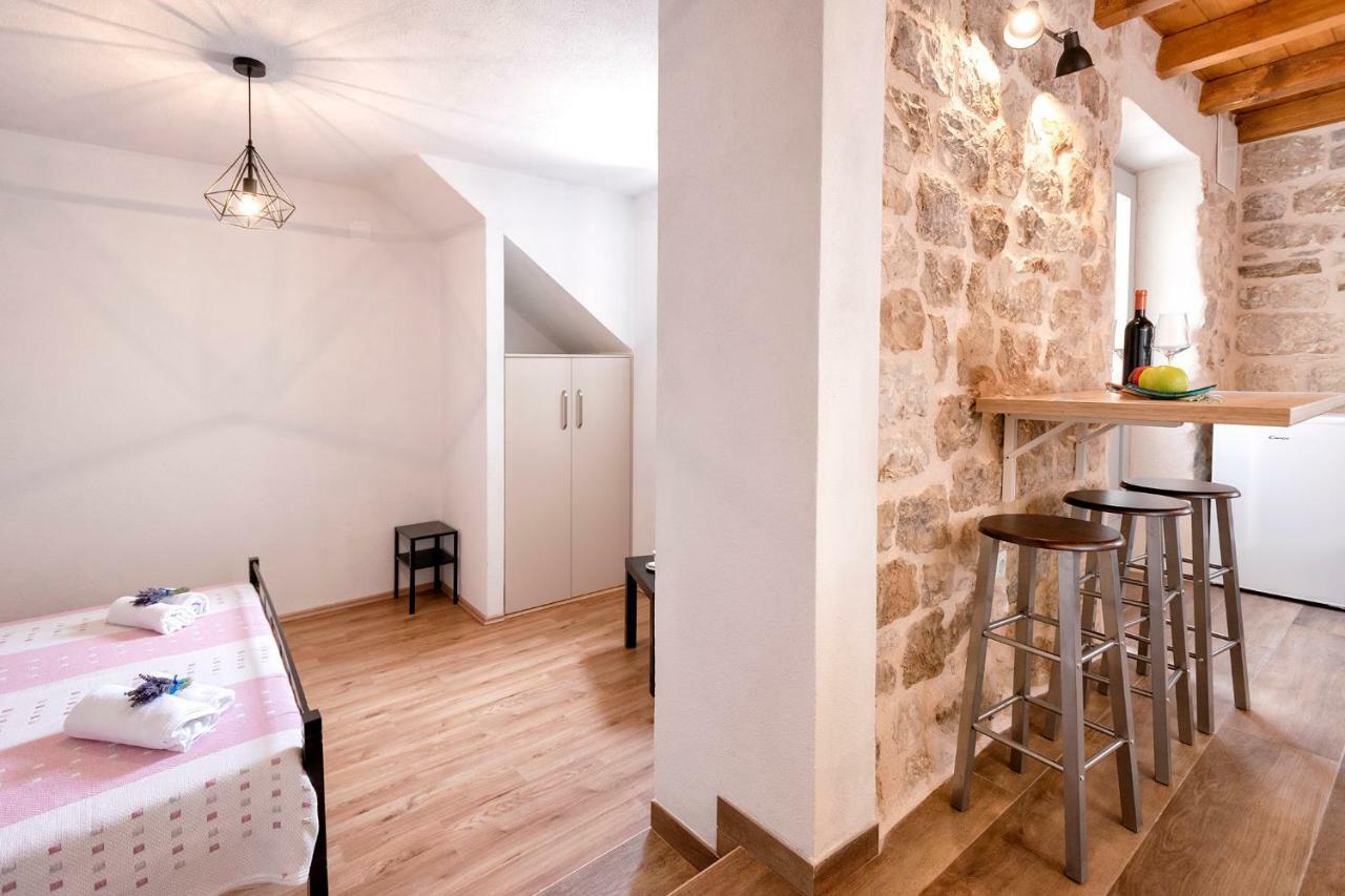 Old Town Apartment Mare Hvar Town Eksteriør billede