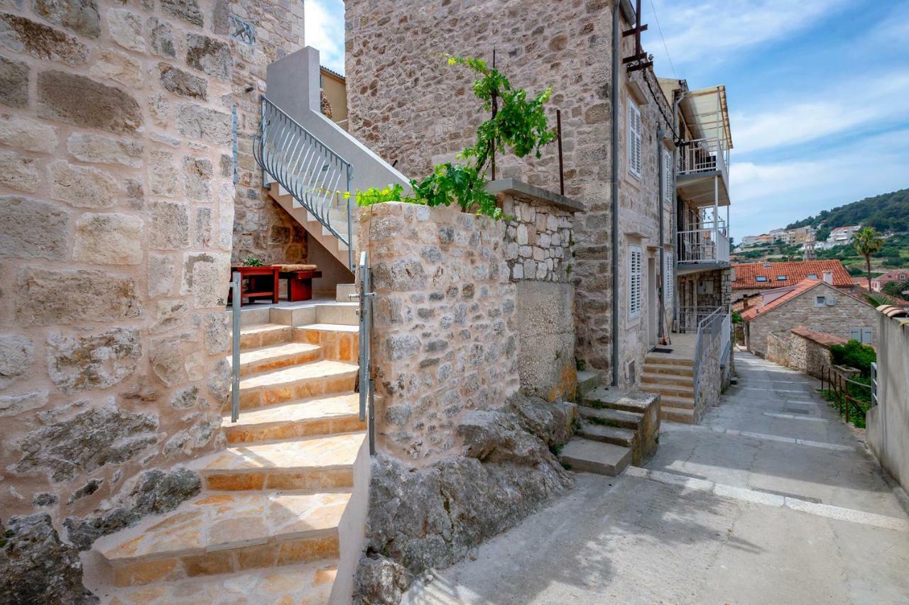Old Town Apartment Mare Hvar Town Eksteriør billede